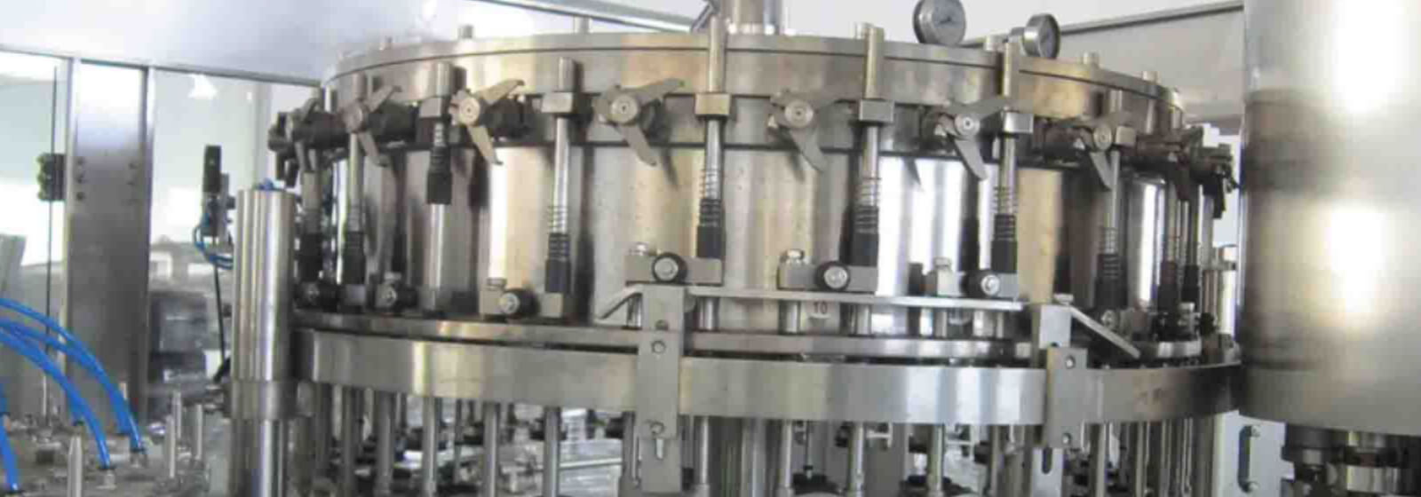 啤酒灌裝用儲備容器