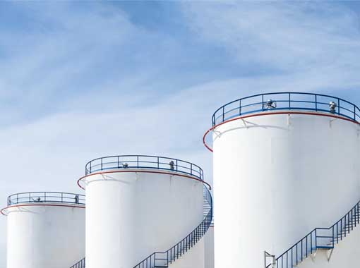 外貼式液位計在石化罐區的應用