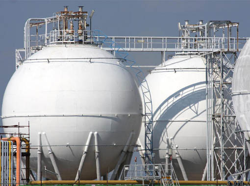 在使用外貼式液位計過程中，應該注意哪些事項