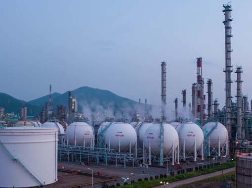 雷達(dá)液位計(jì)與導(dǎo)波液位計(jì)有什么區(qū)別？