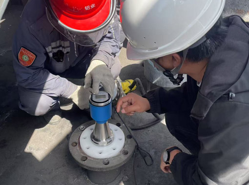 聲科電子G3.5螺紋雷達液位計攻克液堿測量