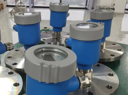 雷達(dá)液位計(jì)顯示值不準(zhǔn)確的調(diào)試方法